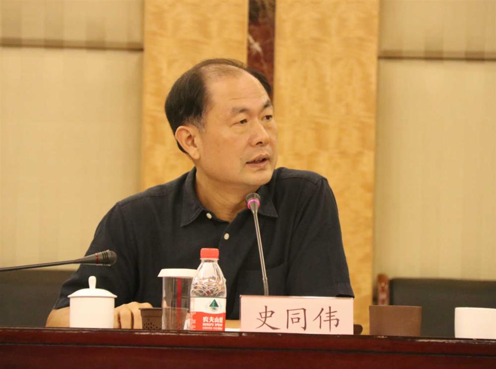 济南金年会金字招牌诚信至上集团有限公司召开半年工作总结大会